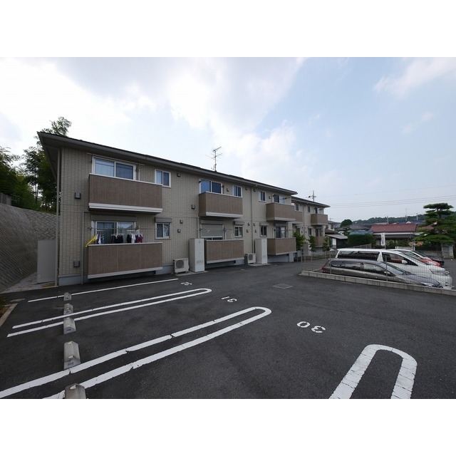 武蔵大和駅より徒歩9分 築15年2ヶ月 2階建の賃貸物件