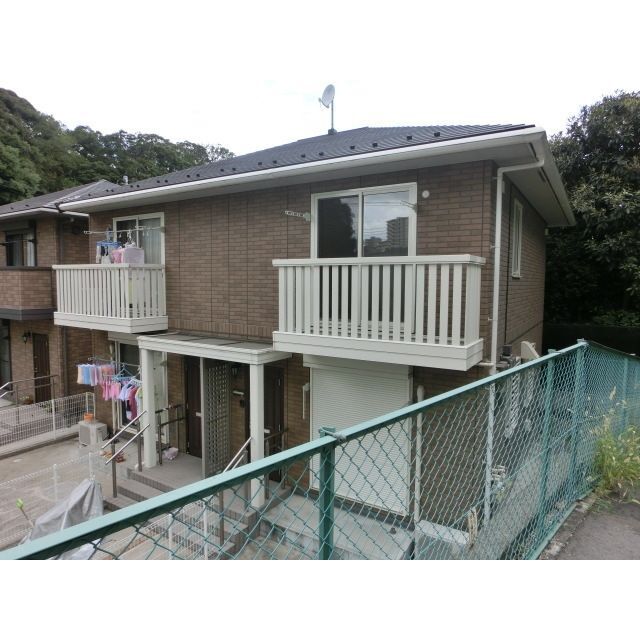 稲毛駅より徒歩22分 築17年10ヶ月 2階建の賃貸物件