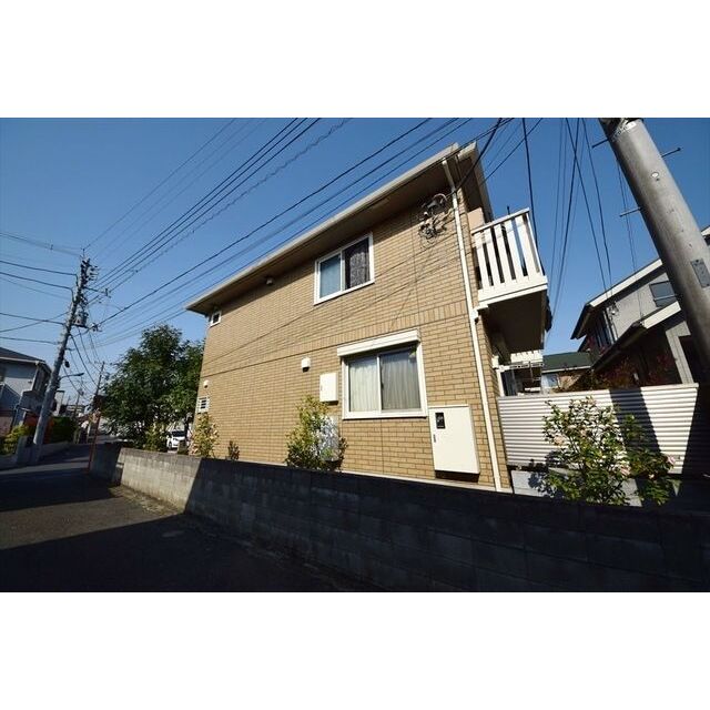 光が丘駅より徒歩16分 築14年5ヶ月 2階建の賃貸物件