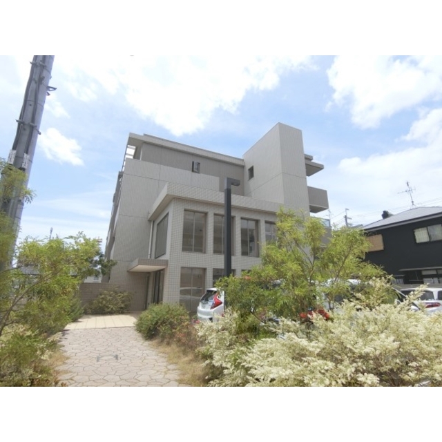 クレセントコートの賃貸物件