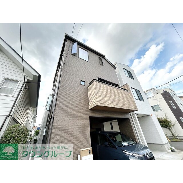 武蔵中原駅より徒歩11分 築5年8ヶ月 3階建の賃貸物件