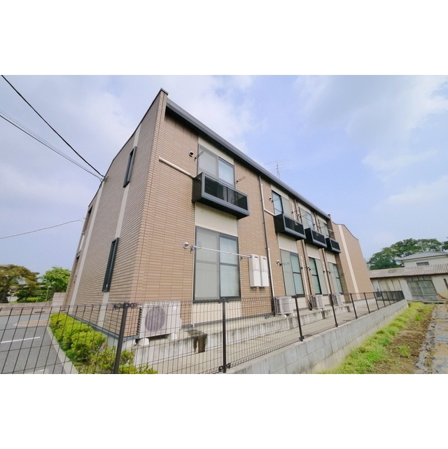 東松山駅よりバス14分 徒歩4分 築18年5ヶ月 2階建の賃貸物件