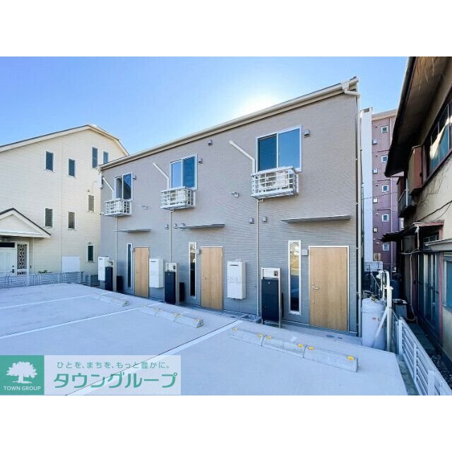 京王八王子駅より徒歩15分 築1年 2階建の賃貸物件