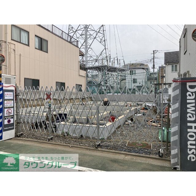 高島平駅より徒歩13分 新築 3階建の賃貸物件