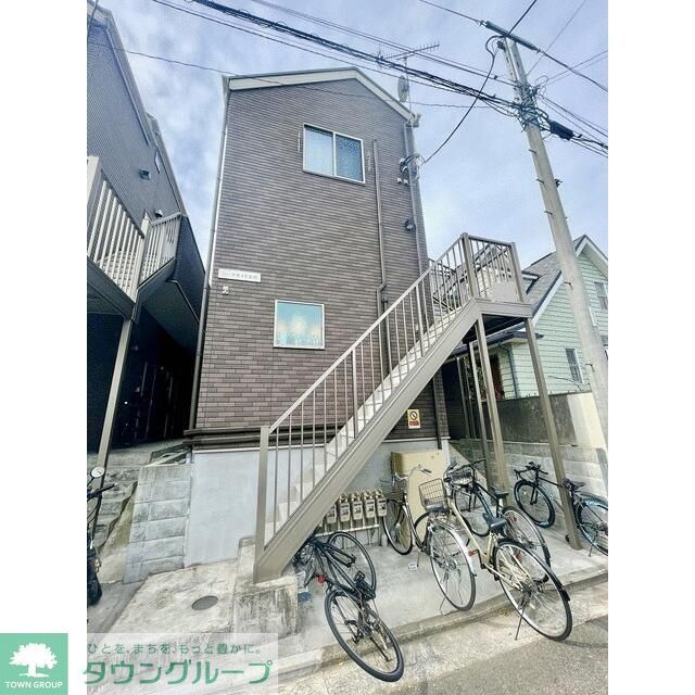 海の公園南口駅より徒歩7分 築8年2ヶ月 2階建の賃貸物件