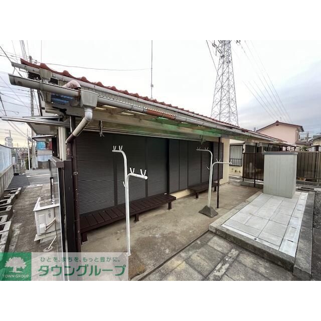 鶴ケ峰駅より徒歩16分 築54年2ヶ月 1階建の賃貸物件