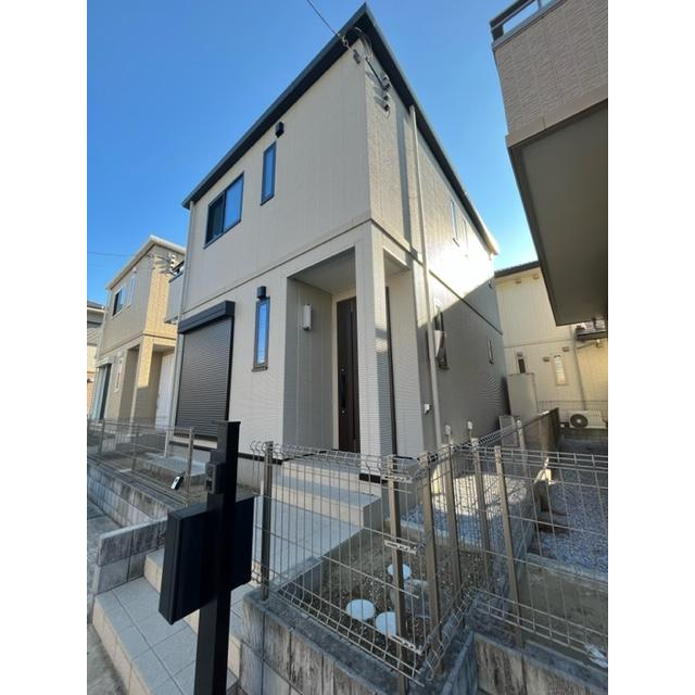 馬橋駅より徒歩17分 築7年7ヶ月 2階建の賃貸物件