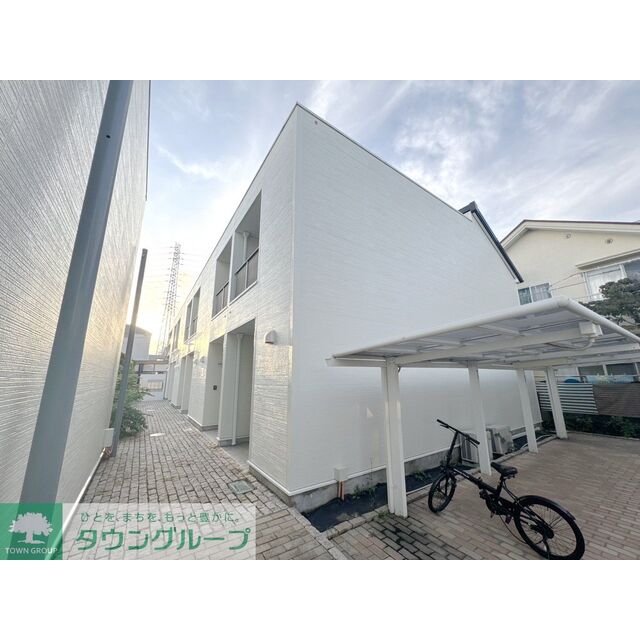 小作駅よりバス10分 徒歩21分 築20年8ヶ月 2階建の賃貸物件