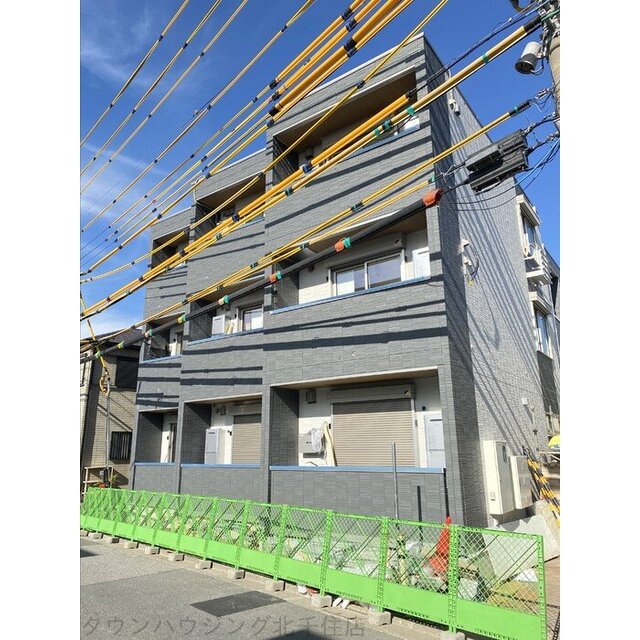 ルリアン西新井本町の賃貸物件