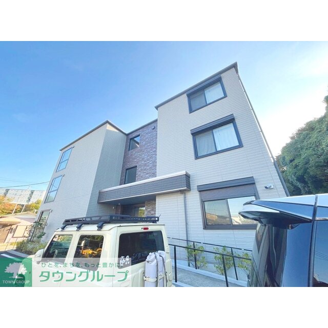 辻堂駅より徒歩44分 築3年9ヶ月 3階建の賃貸物件