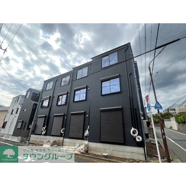 柴崎体育館駅より徒歩9分 新築 3階建の賃貸物件