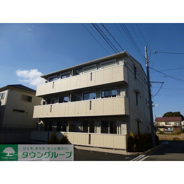 原木中山駅より徒歩15分 築10年 3階建の賃貸物件