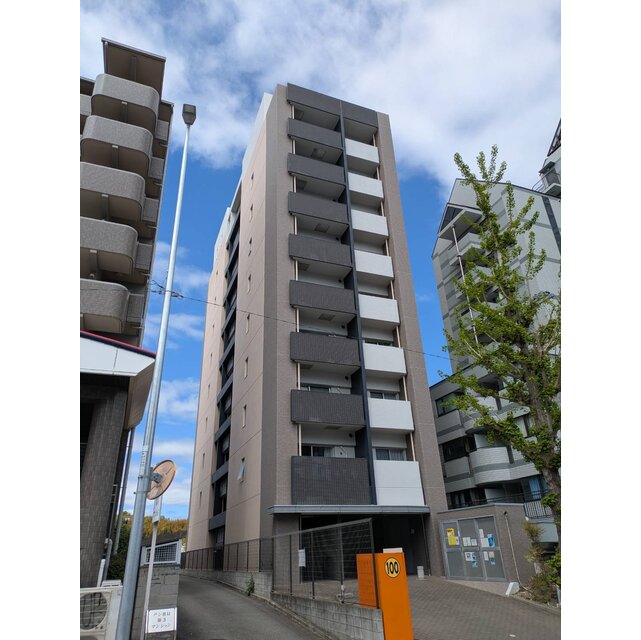 桃山台駅より徒歩8分 築16年9ヶ月 10階建の賃貸物件