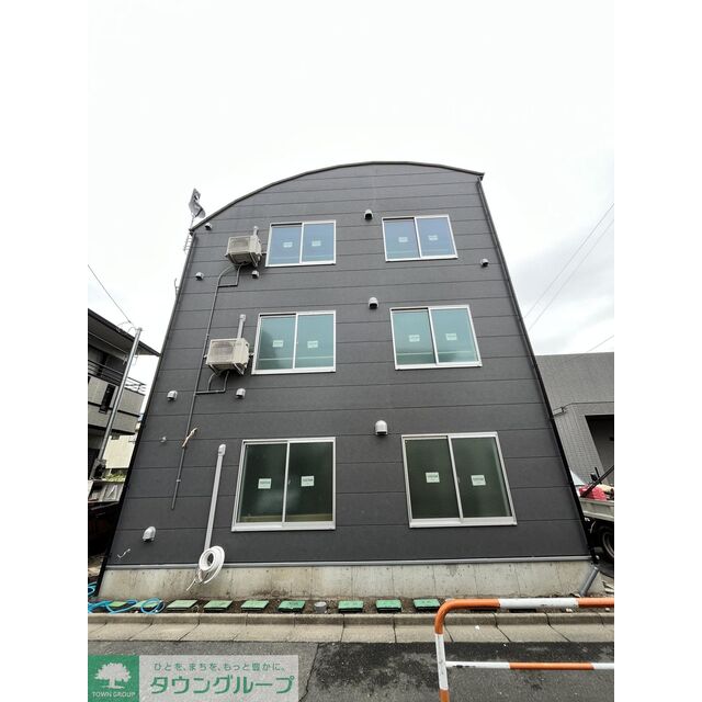 西新井駅より徒歩5分 新築 3階建の賃貸物件