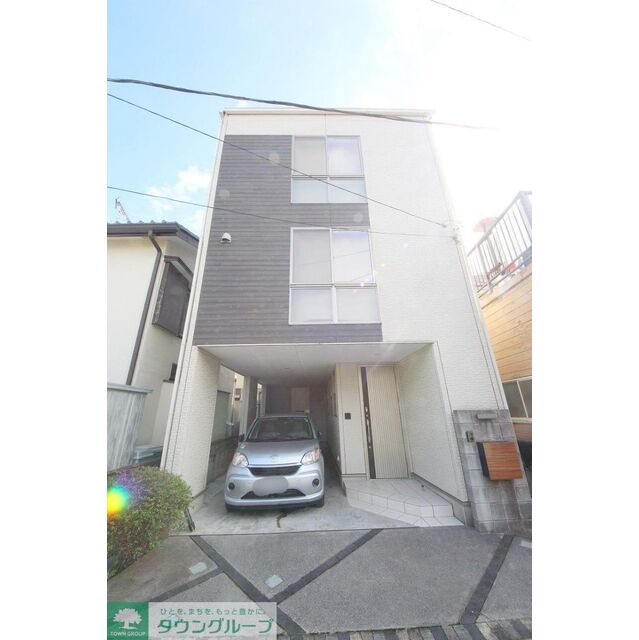 上福岡駅より徒歩14分 築19年3ヶ月 3階建の賃貸物件