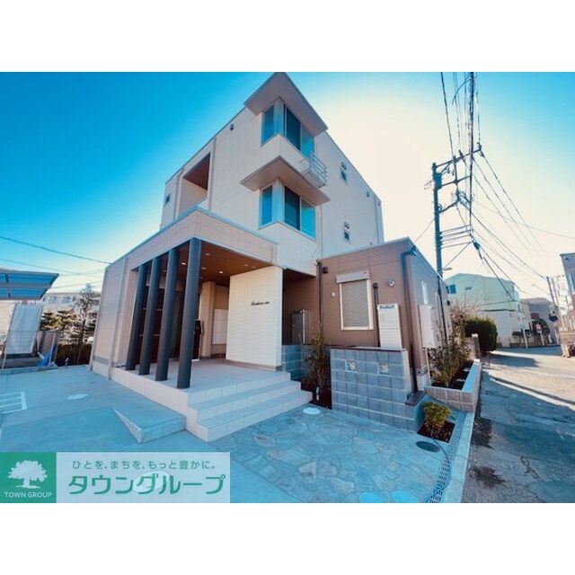 茅ケ崎駅よりバス7分 徒歩5分 新築 3階建の賃貸物件