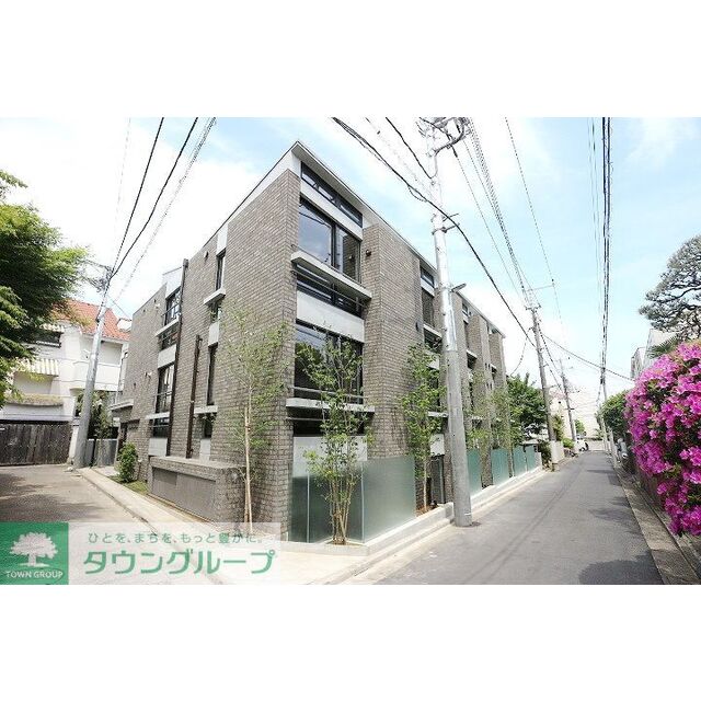 駒沢大学駅より徒歩7分 築4年8ヶ月 2階建の賃貸物件