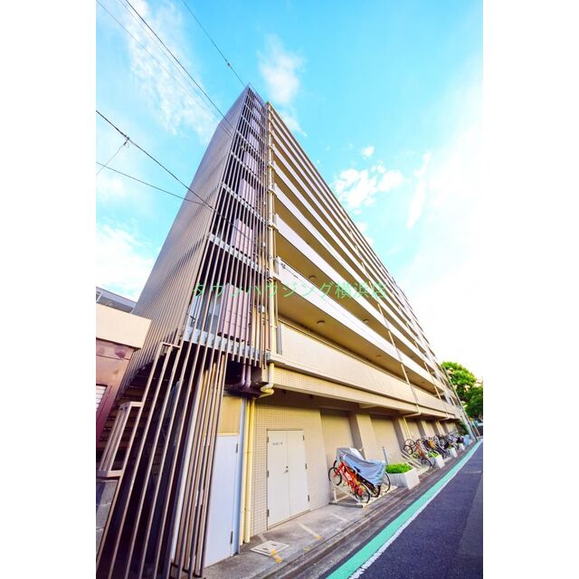 東神奈川駅より徒歩5分 築33年8ヶ月 10階建の賃貸物件