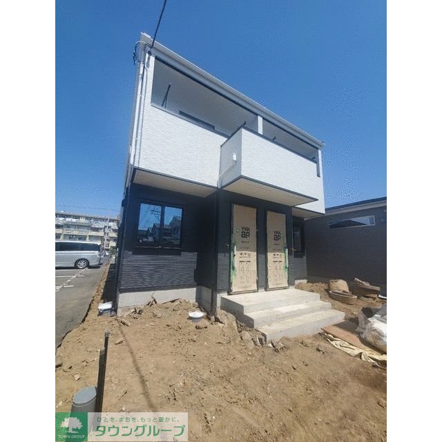 三郷駅より徒歩7分 築6年3ヶ月 2階建の賃貸物件