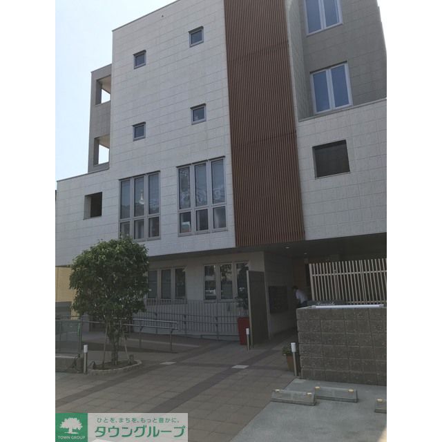 江ノ島駅より徒歩1分 築12年1ヶ月 4階建の賃貸物件