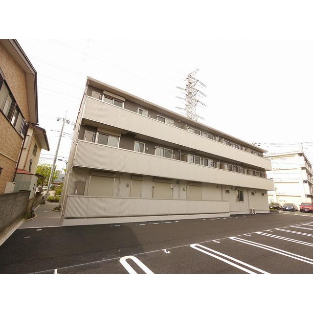 北戸田駅より徒歩25分 築10年7ヶ月 3階建の賃貸物件
