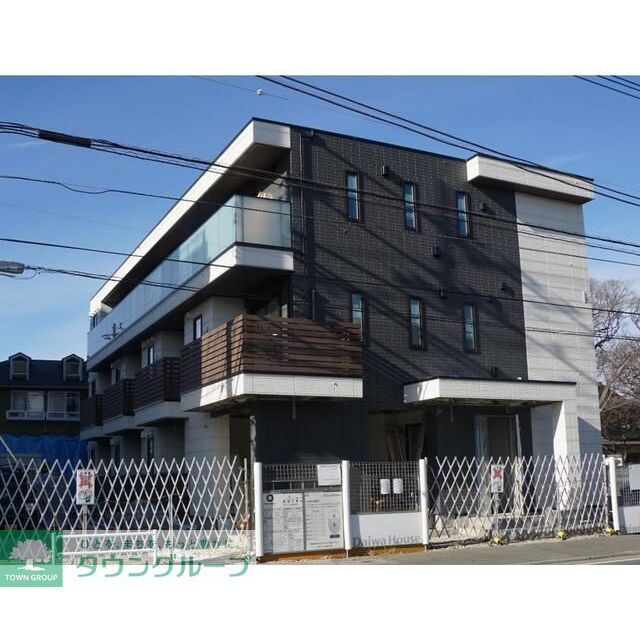 辻堂駅より徒歩14分 築3年9ヶ月 3階建の賃貸物件