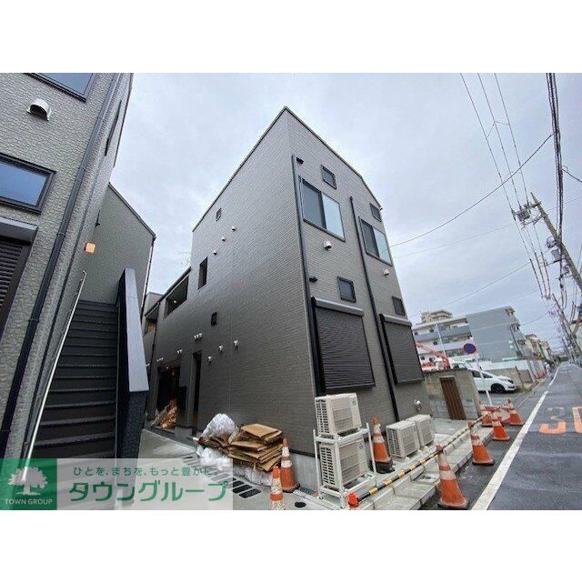 平井駅より徒歩8分 新築 2階建の賃貸物件