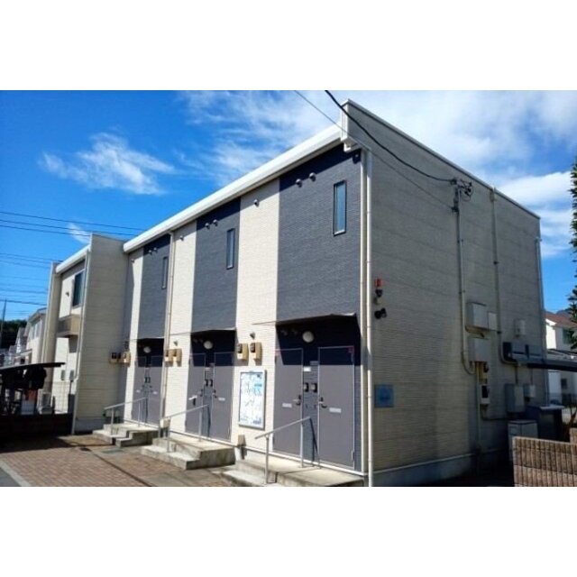 小川駅より徒歩22分 築10年11ヶ月 2階建の賃貸物件