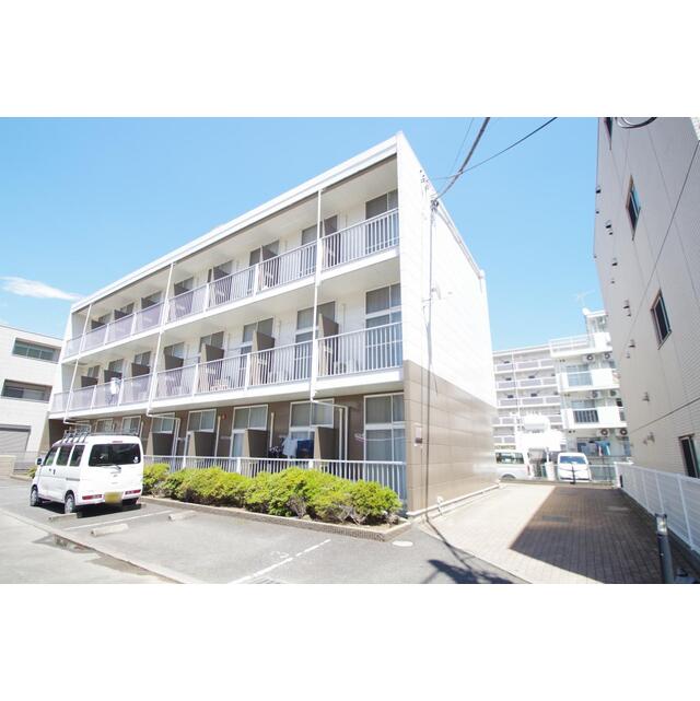 本厚木駅より徒歩8分 築22年5ヶ月 3階建の賃貸物件