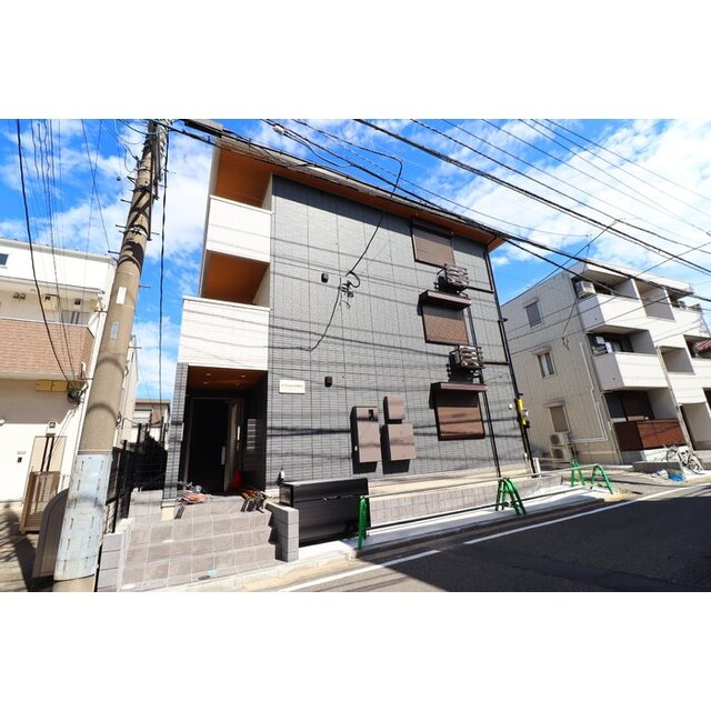 八丁畷駅より徒歩11分 築1年2ヶ月 3階建の賃貸物件