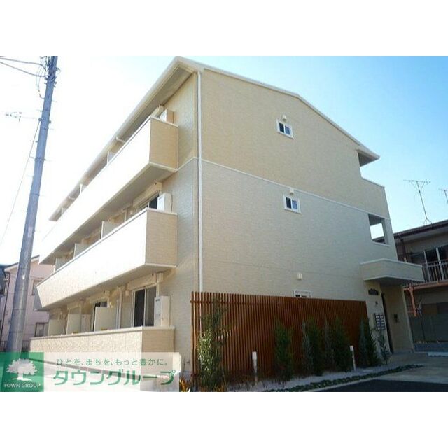 成増駅より徒歩8分 築8年 3階建の賃貸物件