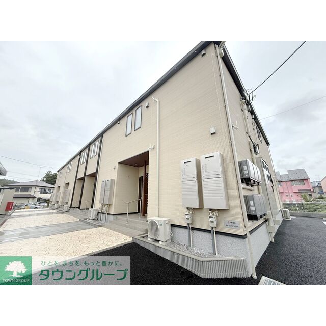 小作駅よりバス12分 徒歩4分 新築 2階建の賃貸物件