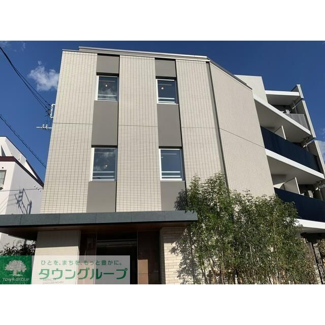 学芸大学駅より徒歩9分 築5年9ヶ月 4階建の賃貸物件