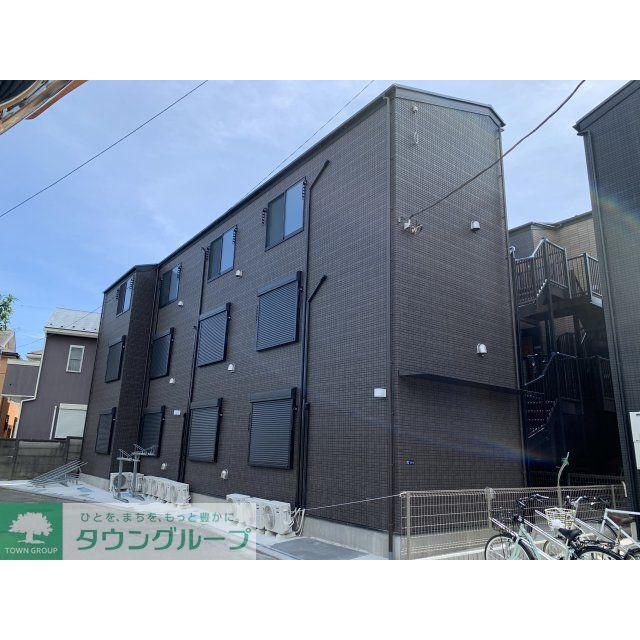 辻堂駅より徒歩7分 築6年6ヶ月 3階建の賃貸物件