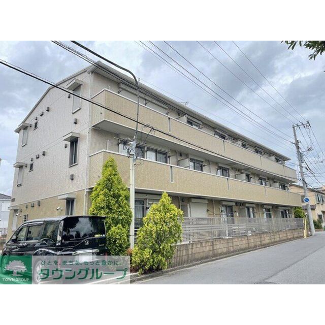 新松戸駅より徒歩9分 築13年10ヶ月 3階建の賃貸物件