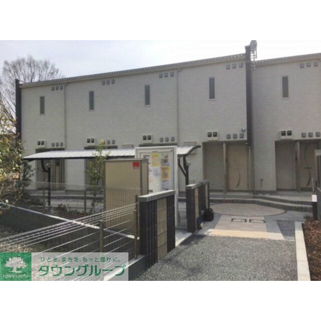 梅島駅より徒歩17分 築8年7ヶ月 2階建の賃貸物件