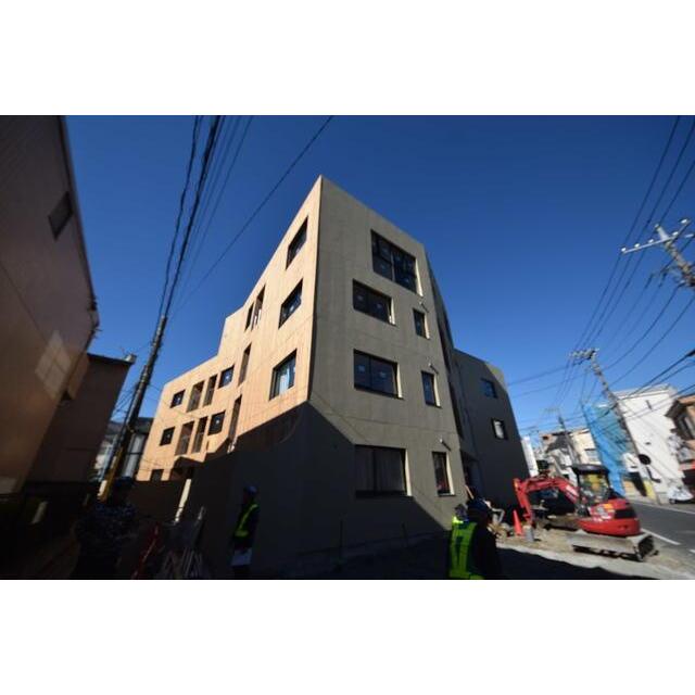 上北沢駅より徒歩6分 築8年9ヶ月 4階建の賃貸物件