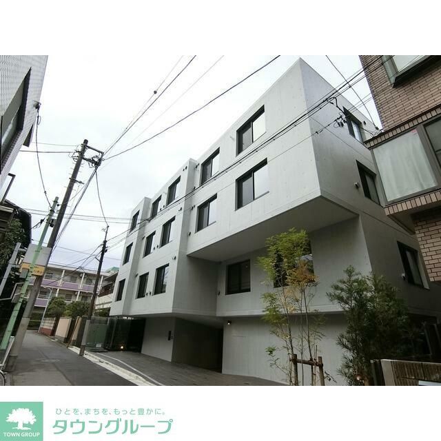 方南町駅より徒歩10分 築3年2ヶ月 4階建の賃貸物件