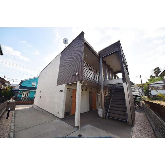 弥生台駅より徒歩10分 築8年4ヶ月 2階建の賃貸物件