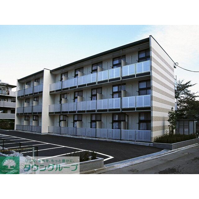 柴崎駅より徒歩14分 築19年 3階建の賃貸物件