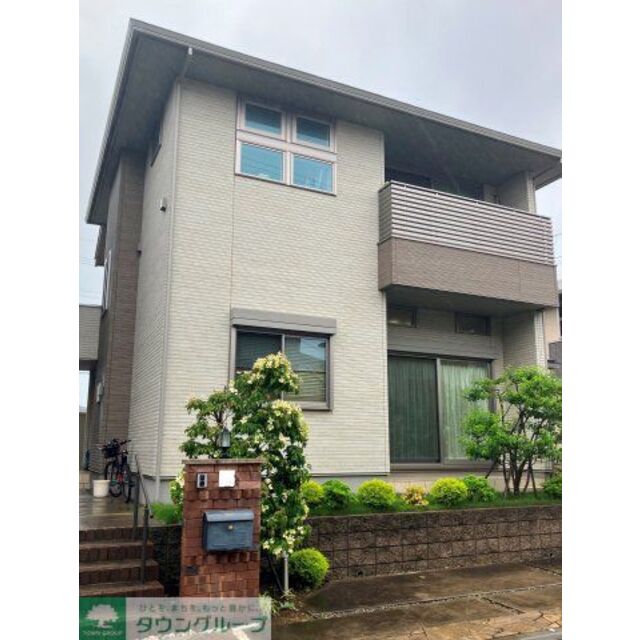 印西牧の原駅より徒歩13分 築8年4ヶ月 2階建の賃貸物件