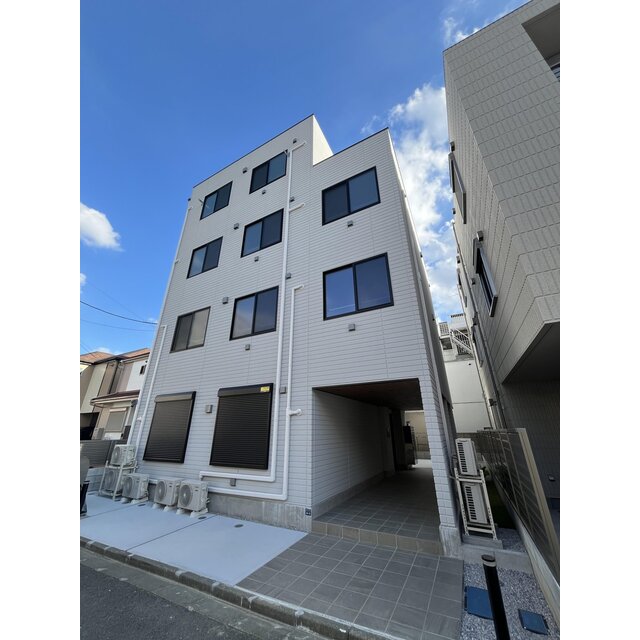 蓮根駅より徒歩8分 築1年5ヶ月 4階建の賃貸物件