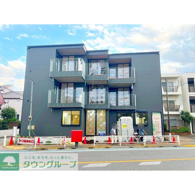 経堂駅より徒歩9分 新築 3階建の賃貸物件