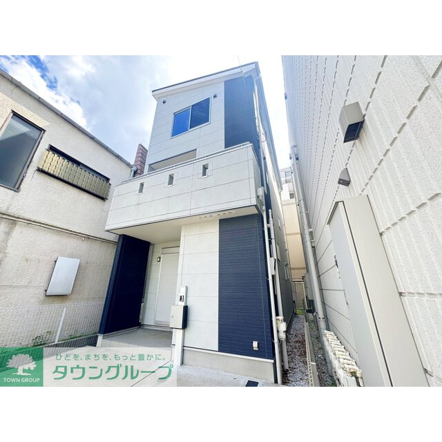 天王町駅より徒歩5分 築6年7ヶ月 3階建の賃貸物件