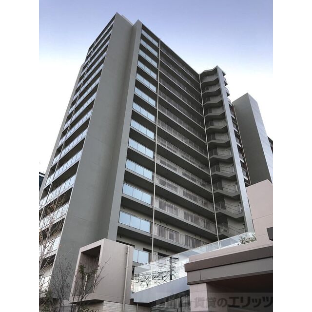 島本駅より徒歩3分 築1年3ヶ月 15階建の賃貸物件