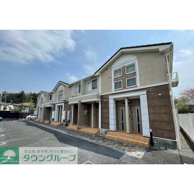 海老名駅よりバス8分 徒歩7分 築16年8ヶ月 2階建の賃貸物件