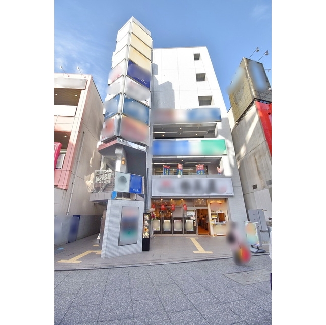 所沢駅より徒歩3分 築14年8ヶ月 6階建の賃貸物件