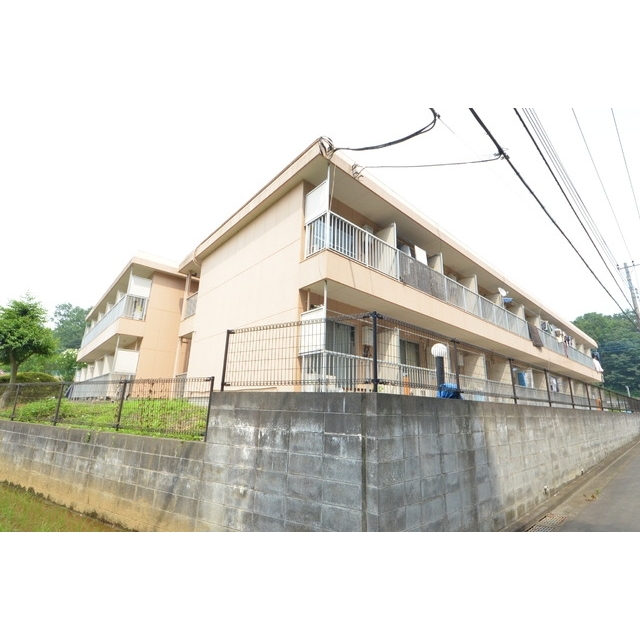 めじろ台駅よりバス10分 徒歩2分 築31年1ヶ月 2階建の賃貸物件