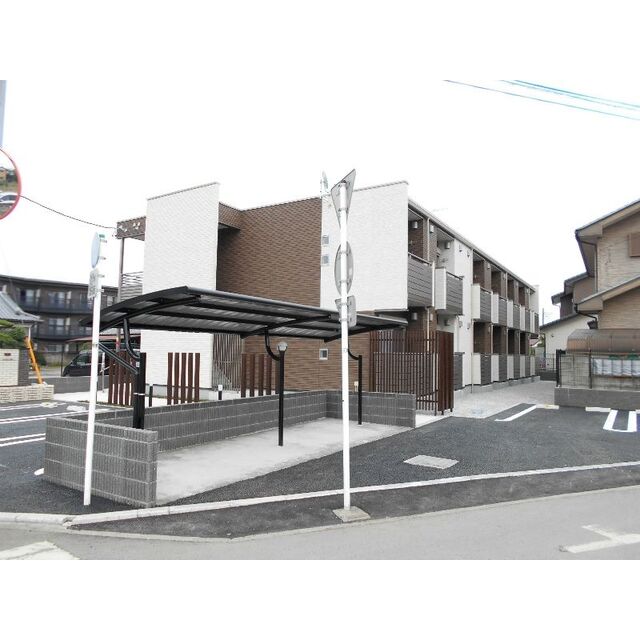 本庄駅より徒歩10分 築9年2ヶ月 2階建の賃貸物件