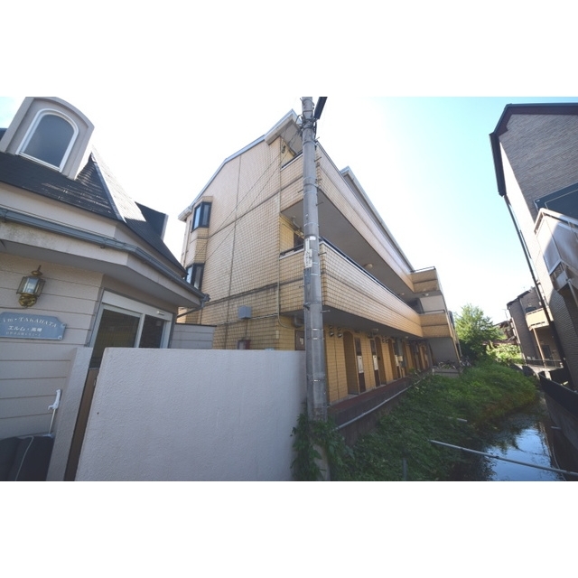 高幡不動駅より徒歩5分 築36年10ヶ月 3階建の賃貸物件